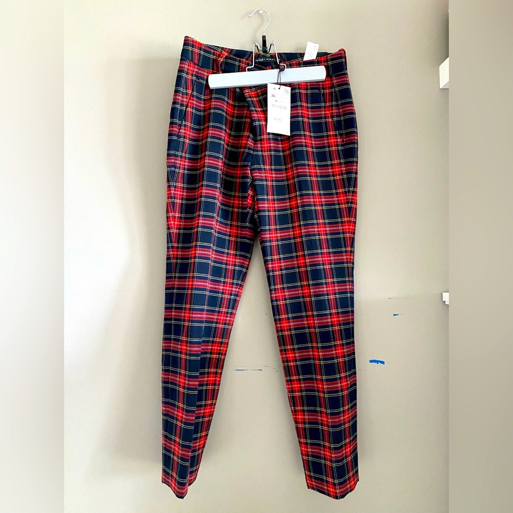 ZARA CHINO PANTS 🖤❤️ new with tags! Bought for $49.90 and selling for $29